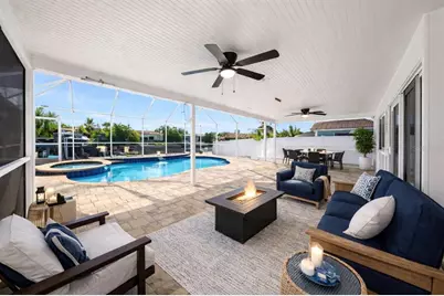 6515 Santiago Court, Apollo Beach, FL 33572 - Photo 7