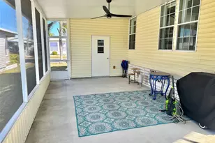 11228 102 St N, Largo, FL 33773 - Photo 15