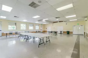 8199 Terrace Garden Dr N, Saint Petersburg, FL 33709 - Photo 65