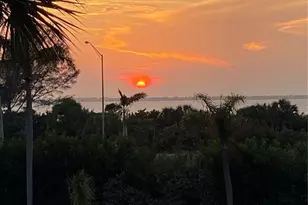 7430 Sunshine Skyway Ln S, Saint Petersburg, FL 33711 - Photo 33