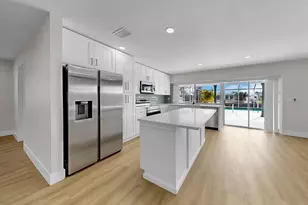 6511 Santiago Ct, Apollo Beach, FL 33572 - Photo 9