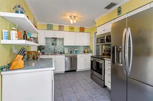 3094 Hillsdale Ave, Largo, FL 33774 - Photo 15