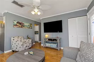 3094 Hillsdale Ave, Largo, FL 33774 - Photo 7