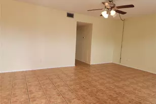 2458 Columbia Dr, Clearwater, FL 33763 - Photo 3