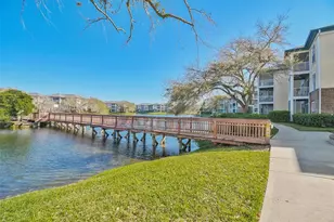 4115 Chatham Oak Ct, Tampa, FL 33624 - Photo 21