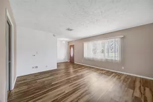 6902 Potts Rd, Riverview, FL 33569 - Photo 7