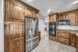 6902 Potts Rd, Riverview, FL 33569 - Photo 11