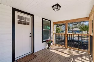 3203 N 31st St, Tampa, FL 33605 - Photo 7