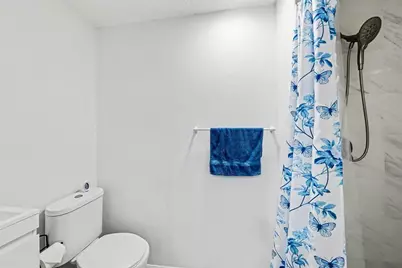 6807 Dickinson Court, Tampa, FL 33634 - Photo 9