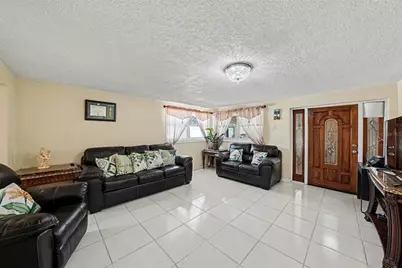 6807 Dickinson Court, Tampa, FL 33634 - Photo 3