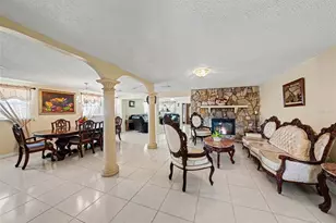 6807 Dickinson Ct, Tampa, FL 33634 - Photo 11