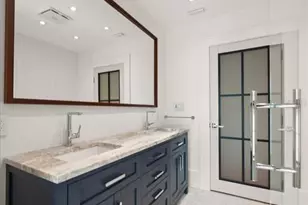 800 17th Ave N, Saint Petersburg, FL 33704 - Photo 49