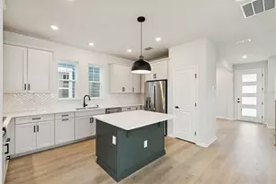 9476 Hartline Wy, Orlando, FL 32827 - Photo 9