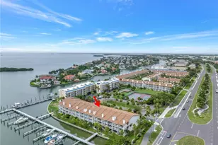 117 Yacht Club Ln, Tierra Verde, FL 33715 - Photo 59