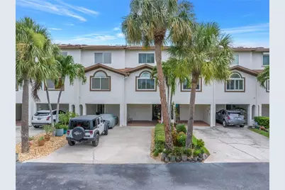 117 Yacht Club Lane, Tierra Verde, FL 33715 - Photo 3