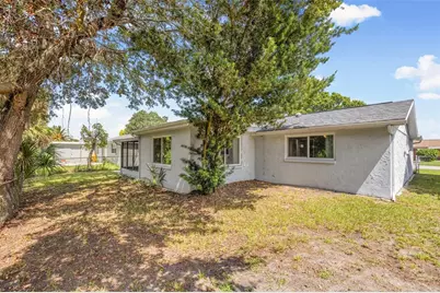 6120 Westport Drive, Port Richey, FL 34668 - Photo 23