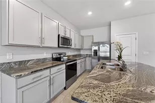 188 Mangrove Shade Cir, Apollo Beach, FL 33572 - Photo 5