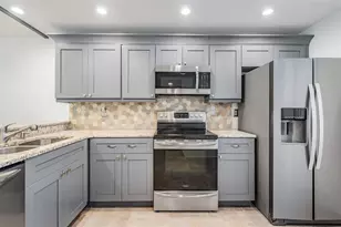 124 Nina Way, Oldsmar, FL 34677 - Photo 7