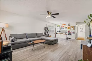 4440 W Pintor Pl, Tampa, FL 33616 - Photo 9