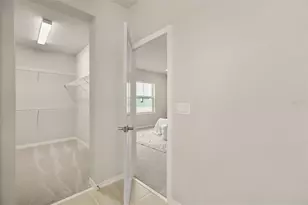 9334 Hartline Wy, Orlando, FL 32827 - Photo 17