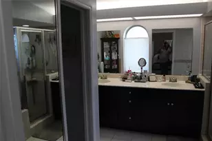 16713 NE Sheffield Park Dr St, Lutz, FL 33549 - Photo 23