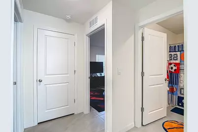 37501 Sharks Eye Lane, Zephyrhills, FL 33541 - Photo 21