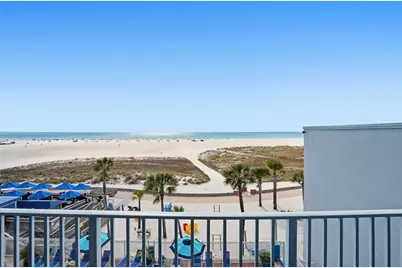 10650 Gulf Boulevard #441, Saint Petersburg, FL 33706 - Photo 21