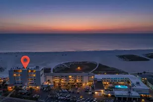 10650 Gulf Blvd, Saint Petersburg, FL 33706 - Photo 35