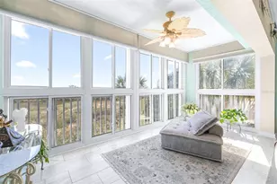 6399 Shoreline Dr, Saint Petersburg, FL 33708 - Photo 7