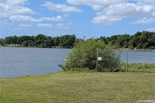 6517 Walton Way, Tampa, FL 33610 - Photo 49