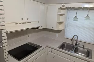 6517 Walton Way, Tampa, FL 33610 - Photo 13