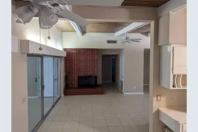 6517 Walton Way, Tampa, FL 33610 - Photo 19