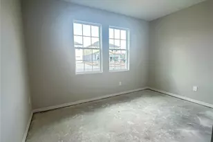 5935 Fresh Flora Dr, Wimauma, FL 33598 - Photo 5