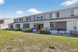 2437 Lake Woodberry Cir, Brandon, FL 33510 - Photo 49