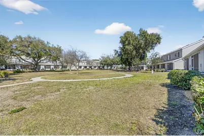 2437 Lake Woodberry Circle, Brandon, FL 33510 - Photo 51