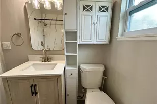 706 E Flora St, Tampa, FL 33604 - Photo 9