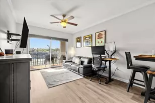 501 Knights Run Ave, Tampa, FL 33602 - Photo 3