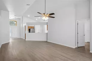 13323 Bainbridge Way, Spring Hill, FL 34609 - Photo 5