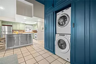 2302 Bay Blvd, Indian Rocks Beach, FL 33785 - Photo 17