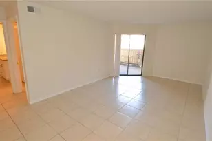 8627 Fancy Finch Dr, Tampa, FL 33614 - Photo 23