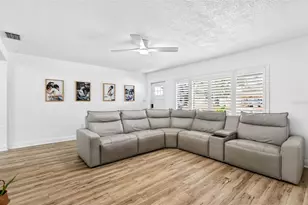 5287 99th Way N, Seminole, FL 33708 - Photo 9