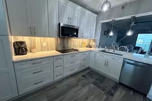 7932 Sailboat Key Blvd S, South Pasadena, FL 33707 - Photo 21