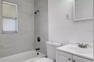 7604 35th Ave S, Tampa, FL 33619 - Photo 27