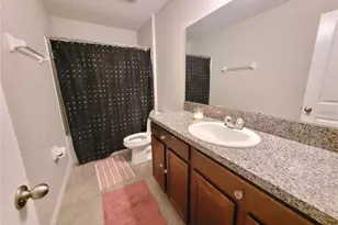 10162 Carloway Hills Dr, Wimauma, FL 33598 - Photo 11