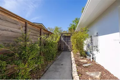 1433 Park Street N, Saint Petersburg, FL 33710 - Photo 51