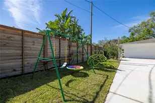 1433 Park St N, Saint Petersburg, FL 33710 - Photo 59