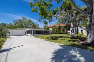 1433 Park St N, Saint Petersburg, FL 33710 - Photo 57