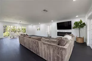 1433 Park St N, Saint Petersburg, FL 33710 - Photo 17