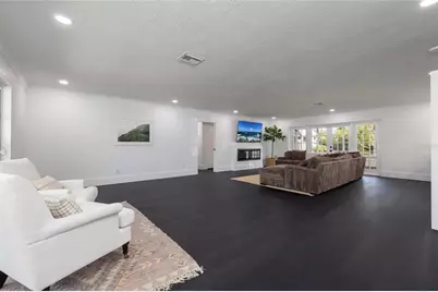 1433 Park Street N, Saint Petersburg, FL 33710 - Photo 21