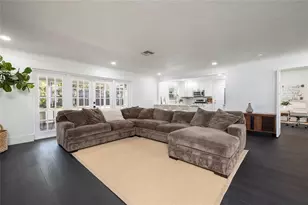 1433 Park St N, Saint Petersburg, FL 33710 - Photo 15